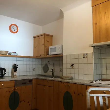 Gastehaus Schonberg *