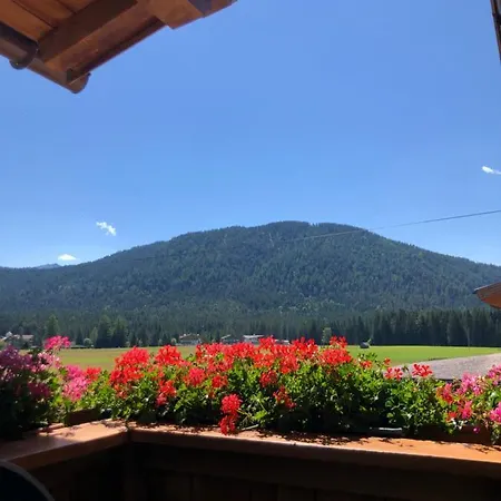 Gastehaus Schonberg *