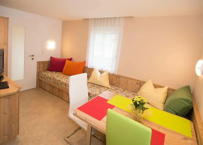 Gaestehaus Schoenberg * Leutasch