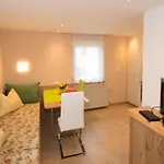 Apartman Gaestehaus Schoenberg *